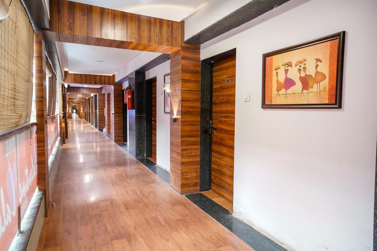 Fabhotel The Valentine - Udhna Road Surat Exterior photo