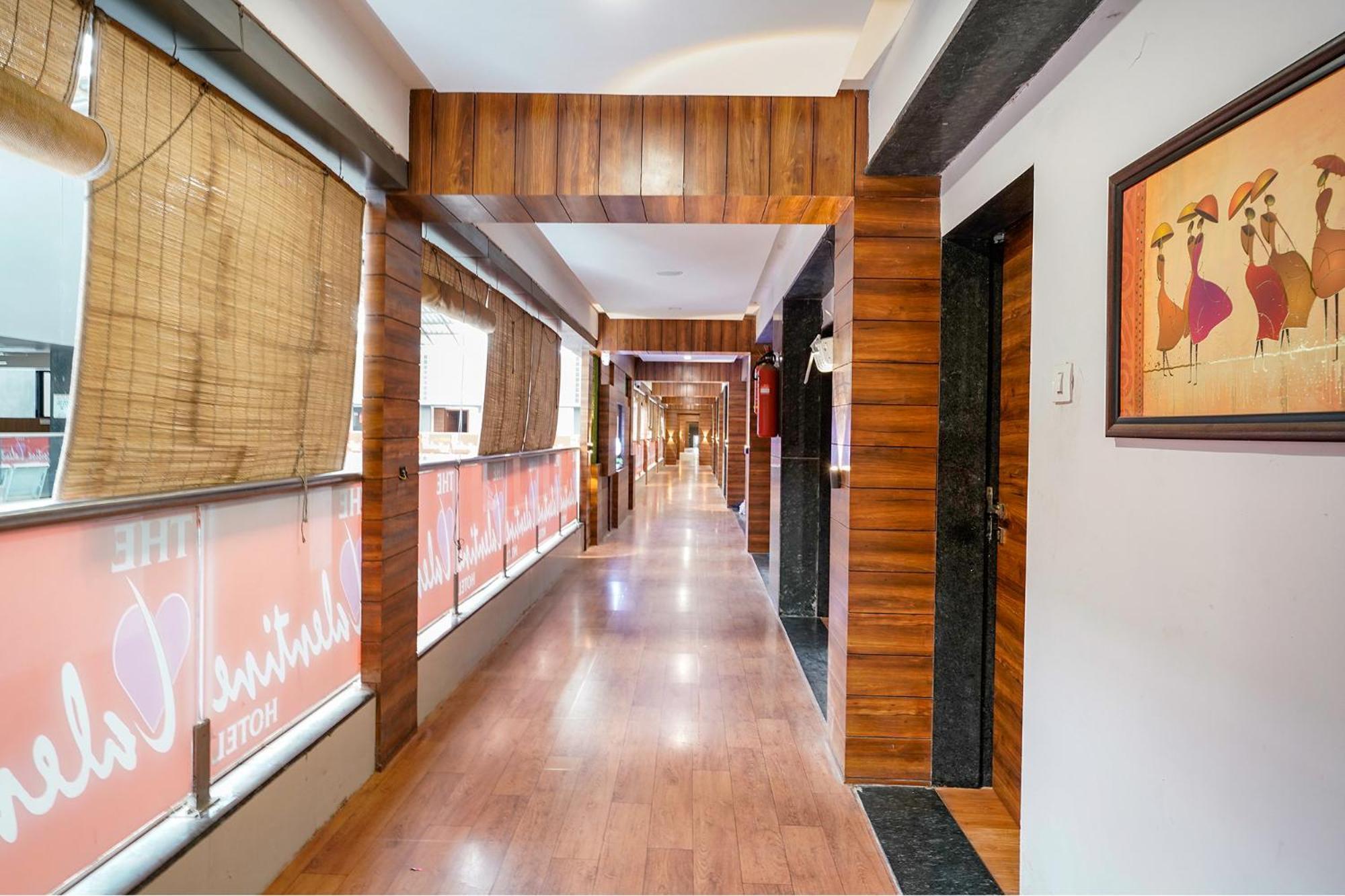 Fabhotel The Valentine - Udhna Road Surat Exterior photo